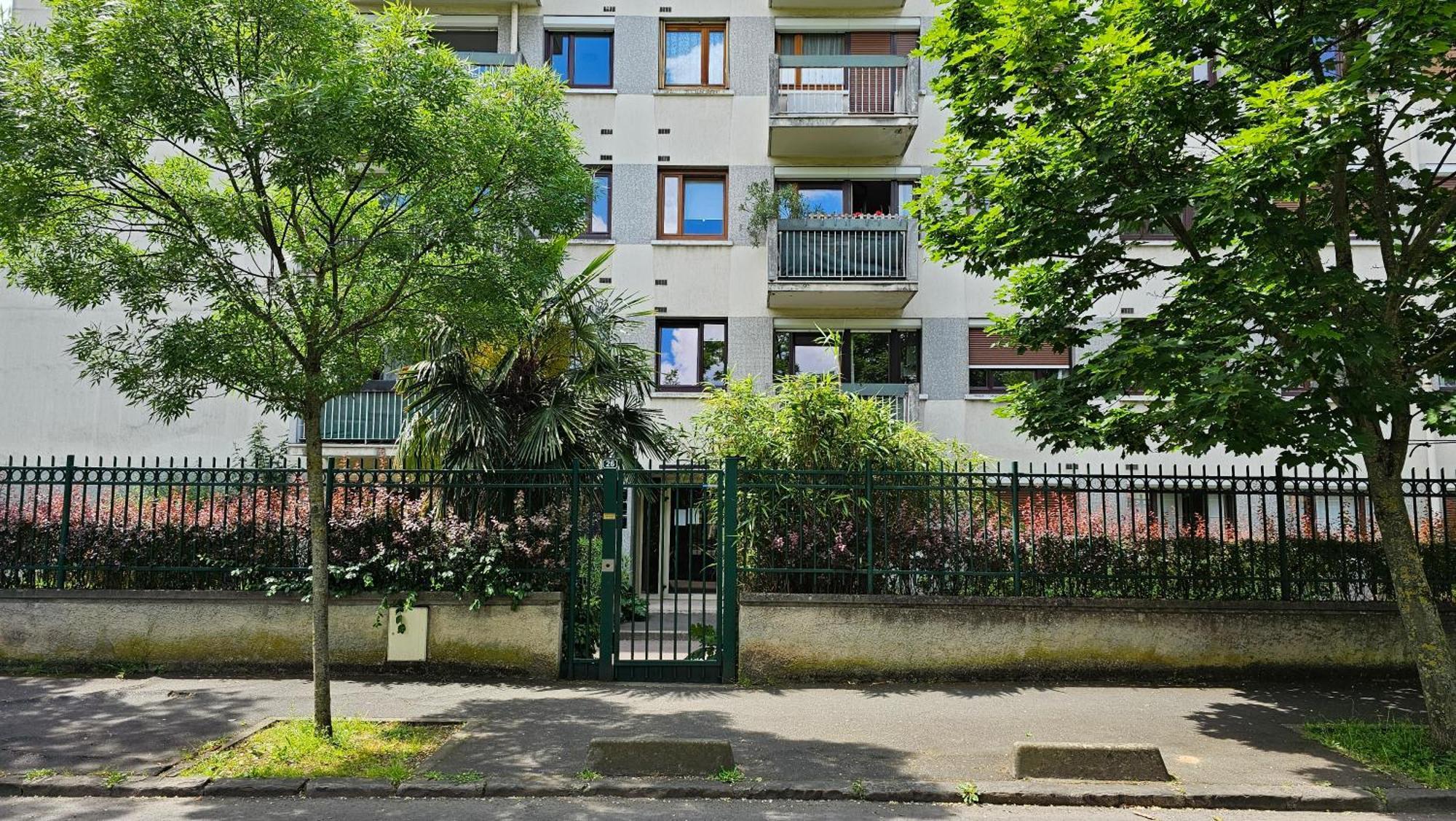 - Le Cosy Garden - Proche Rer A Et E - Paris Disney - Parking Et Wifi Gratuit ! Family Special Offer Шампиньи-сюр-Марн Экстерьер фото